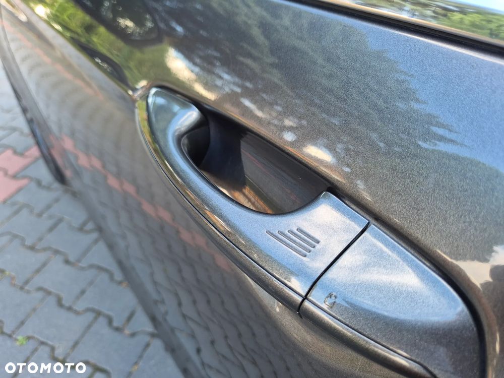 Ford Mondeo 2.0 TDCi Titanium PowerShift - 18
