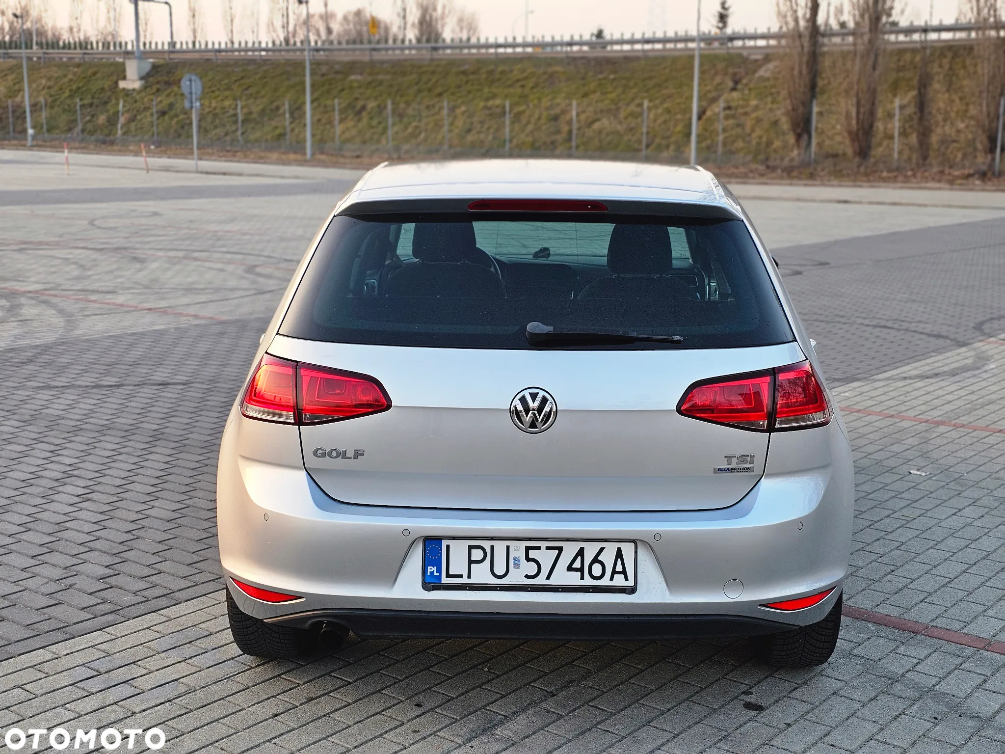 Volkswagen Golf 1.2 TSI BlueMotion Technology Cup - 8