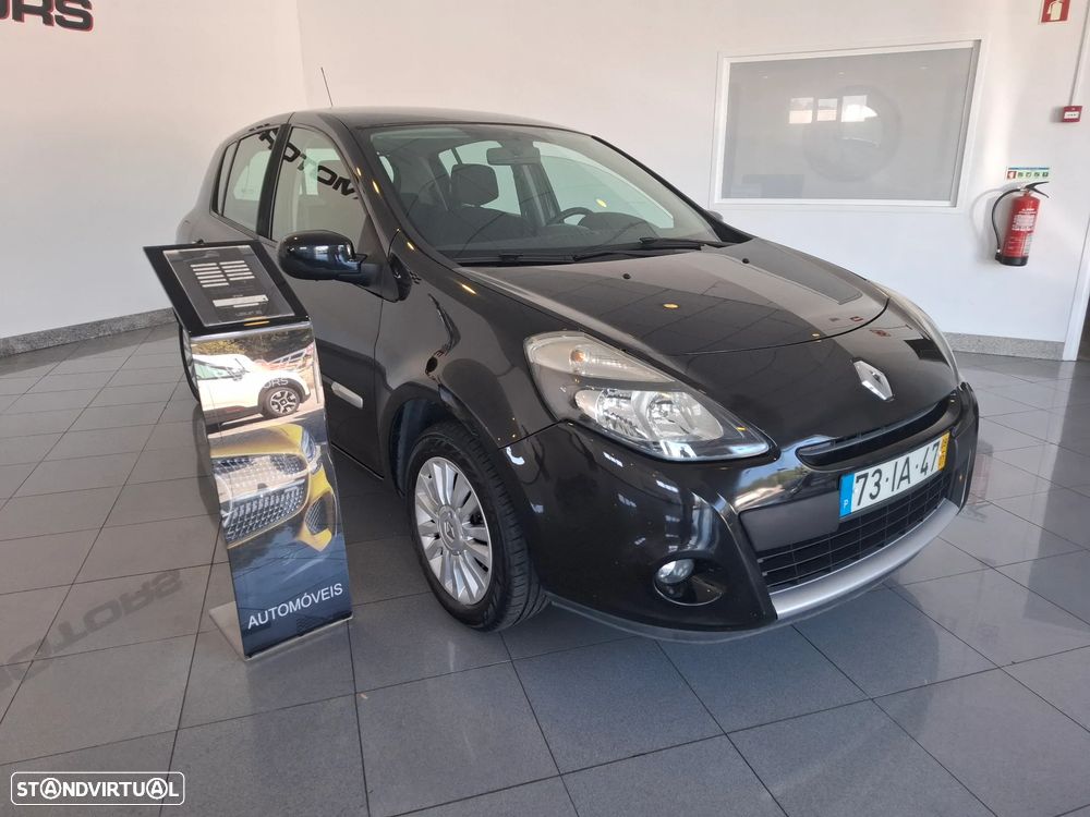 Renault Clio 1.5 dCi Dynamique S - 1