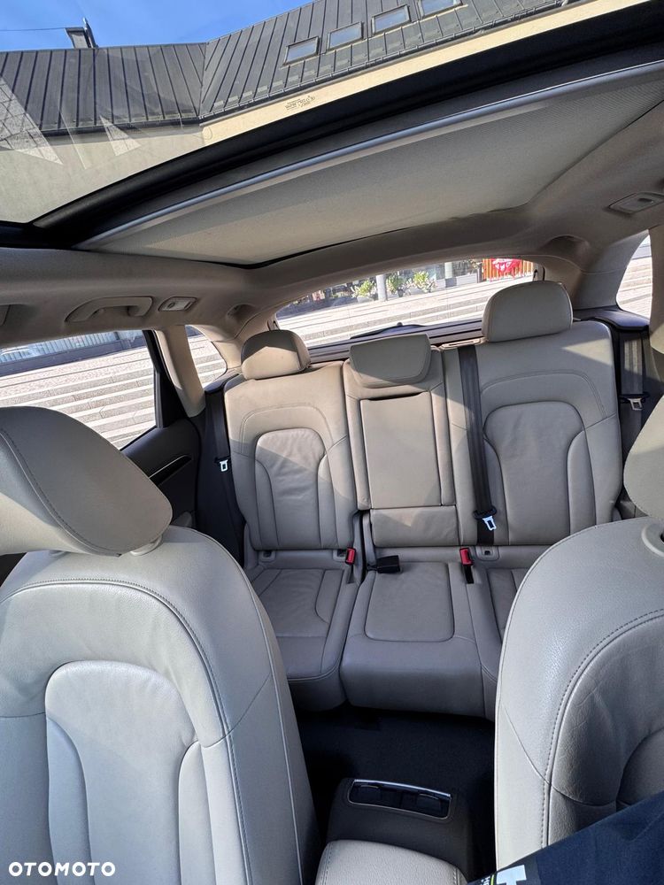 Audi Q5 3.2 FSI Quattro S tronic - 18