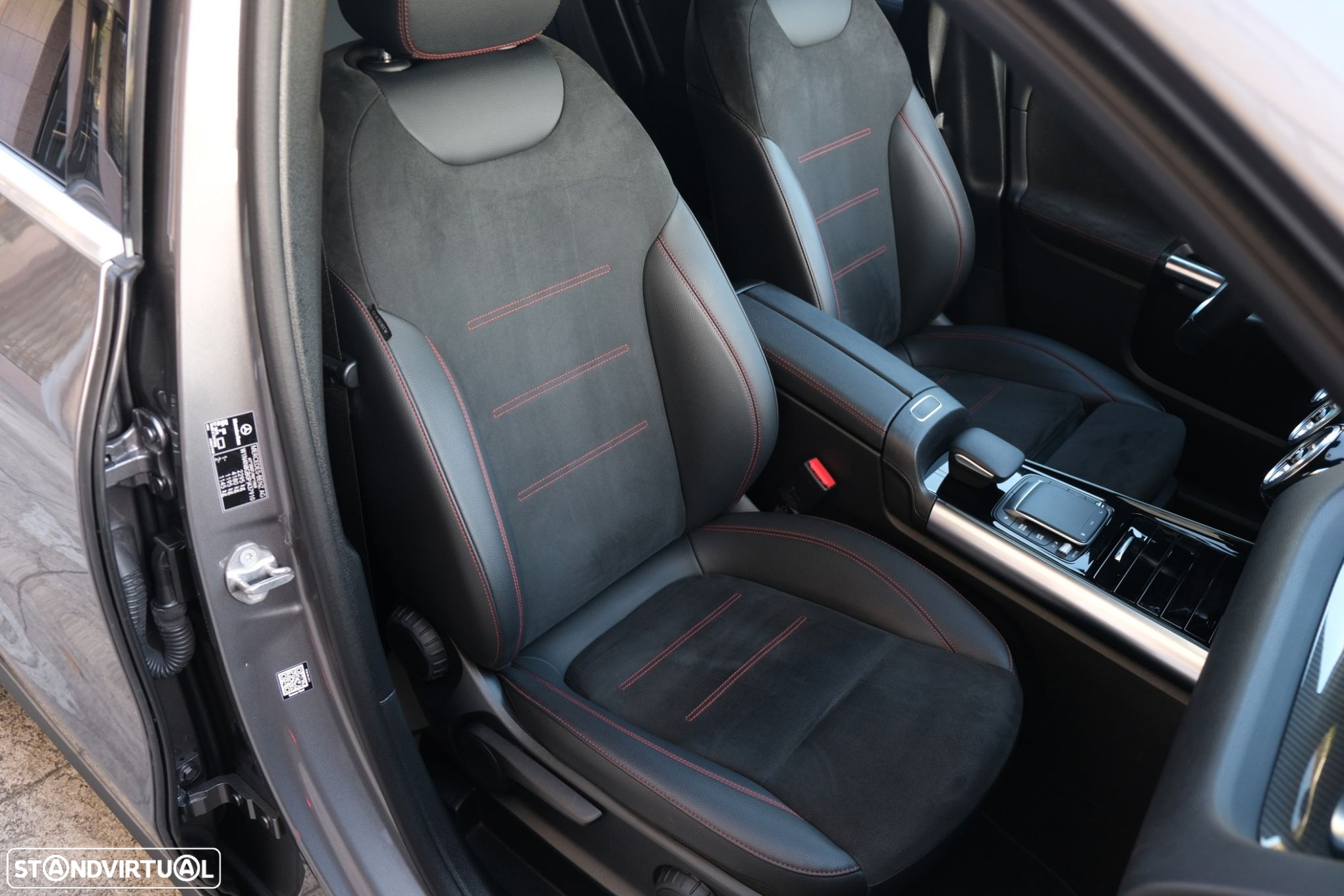 Mercedes-Benz GLA 250 e AMG Line - 14