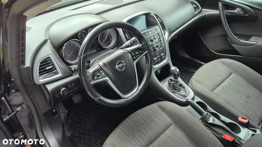 Opel Astra 1.6 Enjoy - 12
