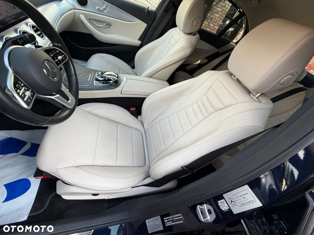 Mercedes-Benz Klasa E 220 d 4-Matic 9G-TRONIC - 10