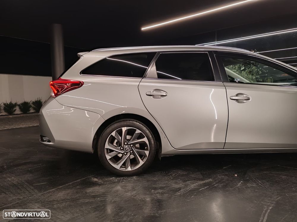 Toyota Auris Touring Sports 1.4 D-4D C.+P.Sport+Navi - 10