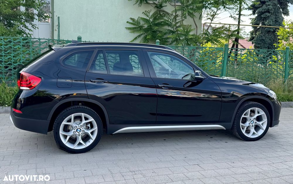 BMW X1 xDrive25d Aut. Sport Line - 3