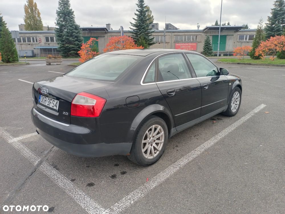 Audi A4 Avant 2001 photo 4