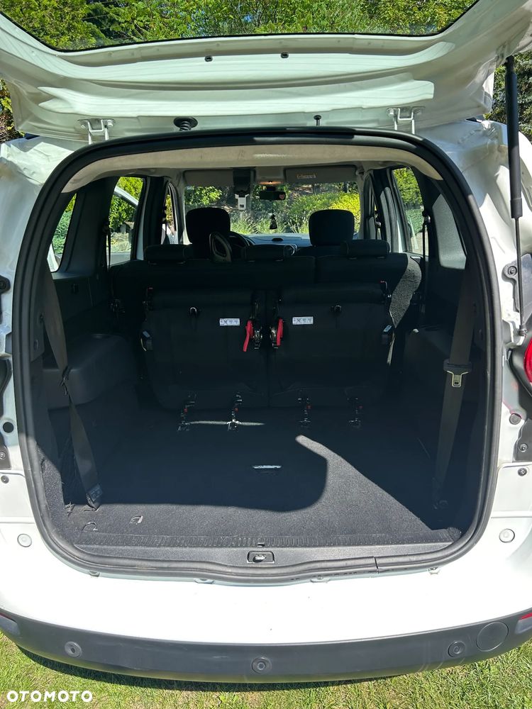 Dacia Lodgy - 21