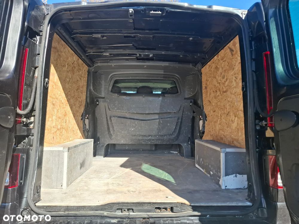 Renault TRAFIC LONG BRYGADÓWKA 2017 BOGATA WERSJA - 35