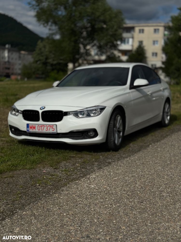 BMW Seria 3 320i AT - 3