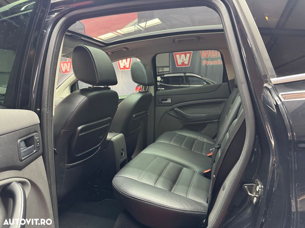 Ford Kuga - 13