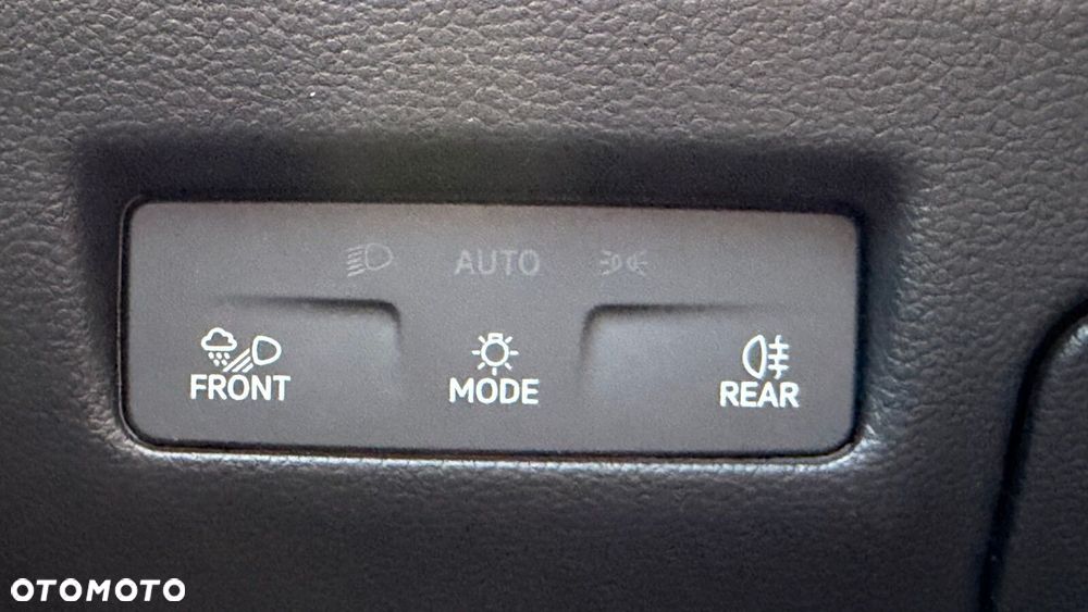 Skoda Superb 2.0 TDI SCR Drive DSG - 16