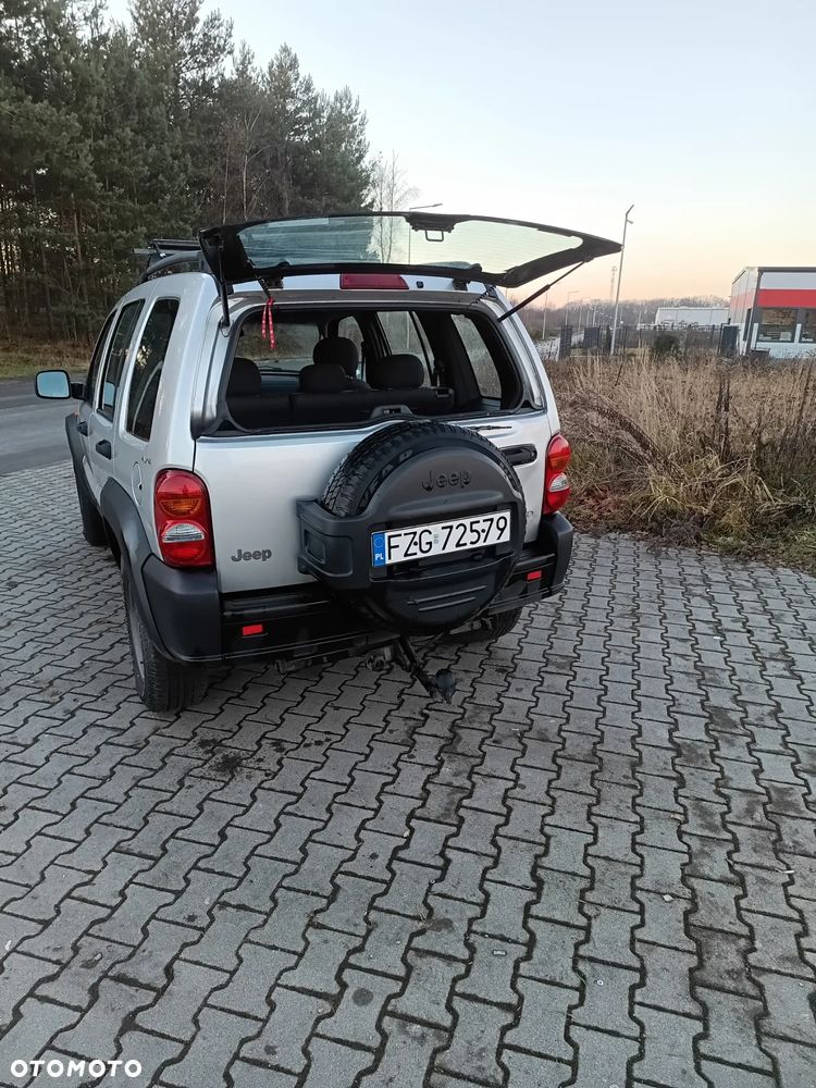 Jeep Cherokee 2.5L CRD Sport - 16