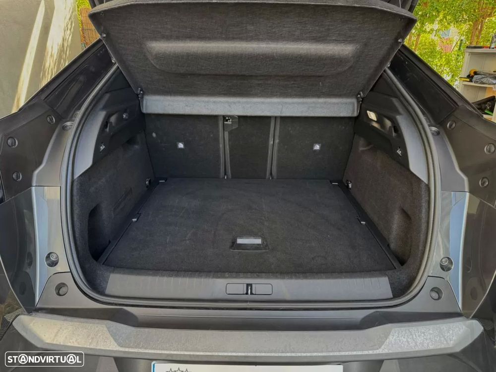 Peugeot 3008 Hybrid 145 e-DSC6 Allure - 24