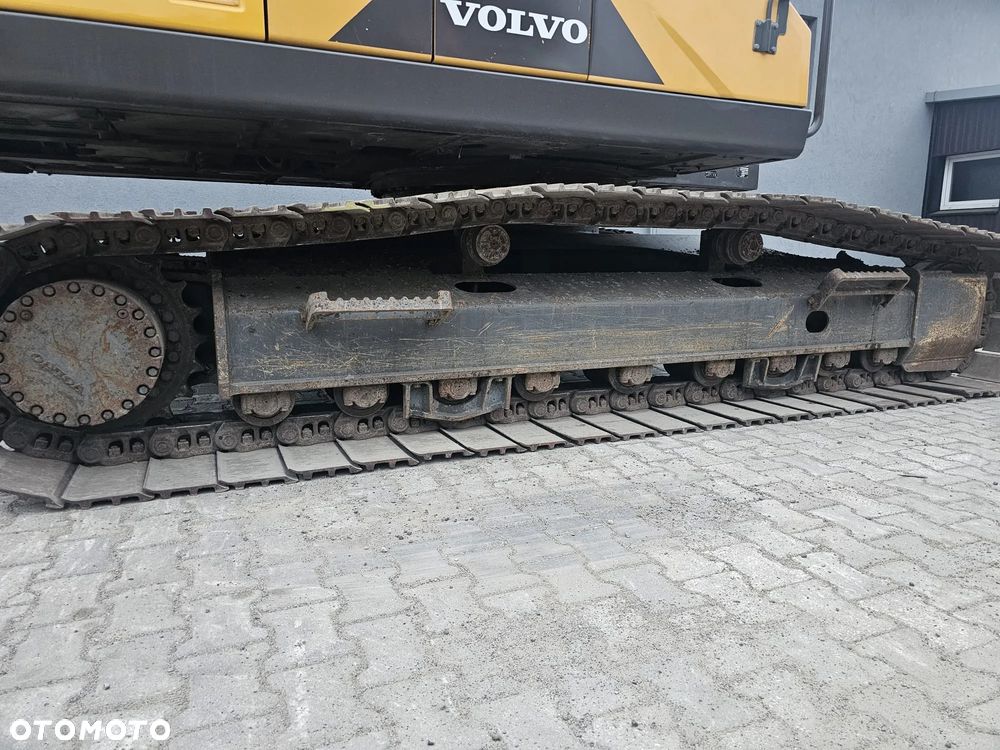 Volvo EC250EL Podnoszona Kabina - 24