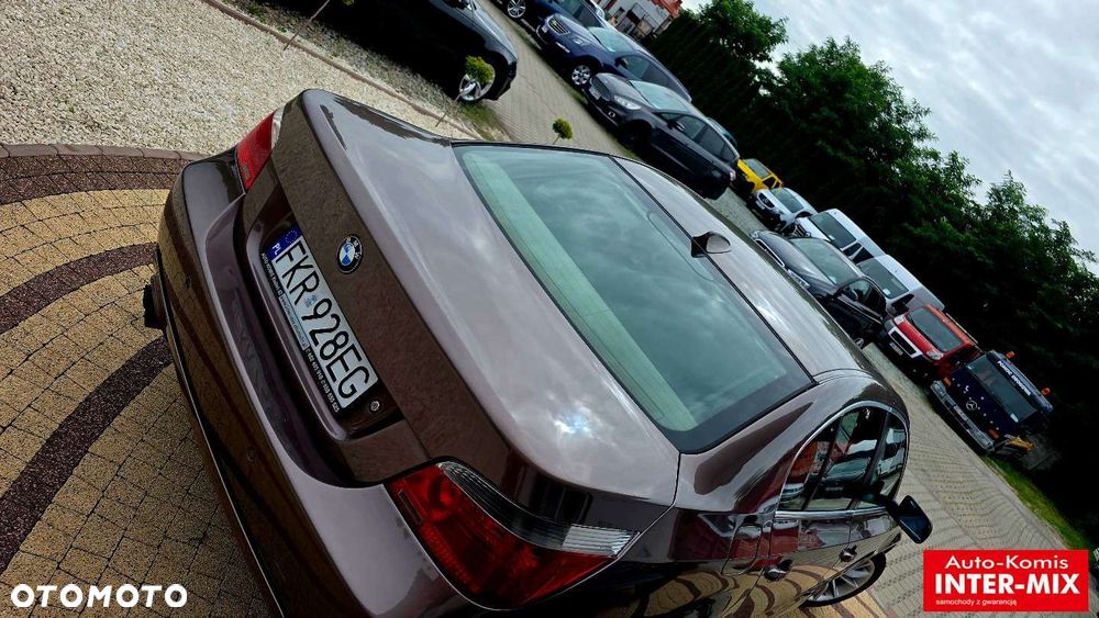 BMW Seria 5 523i - 14