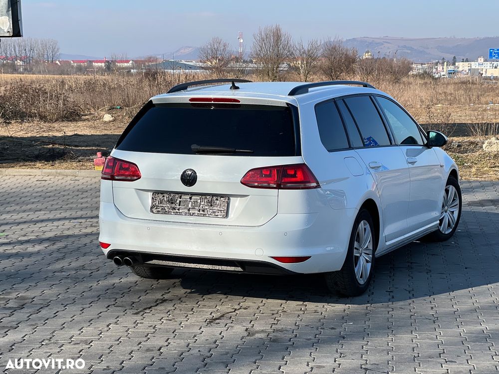 Volkswagen Golf GTD 2.0 TDI SCR DSG - 3