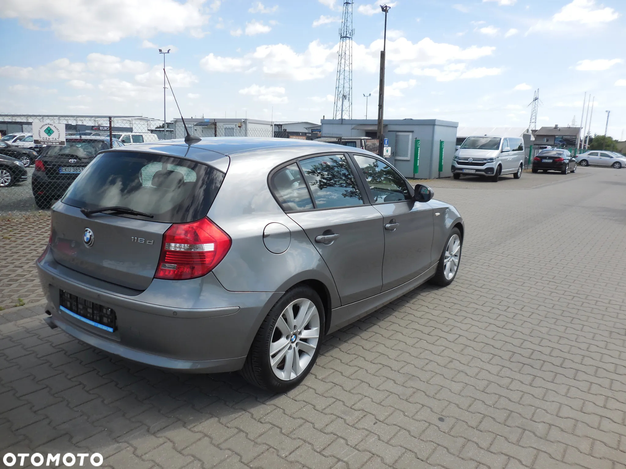 BMW Seria 1 116d Sport Line - 7