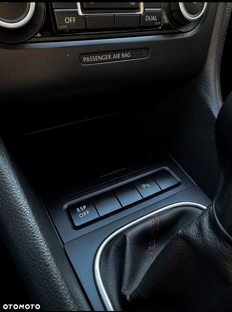 Volkswagen Golf 2.0 TSI GTI - 24