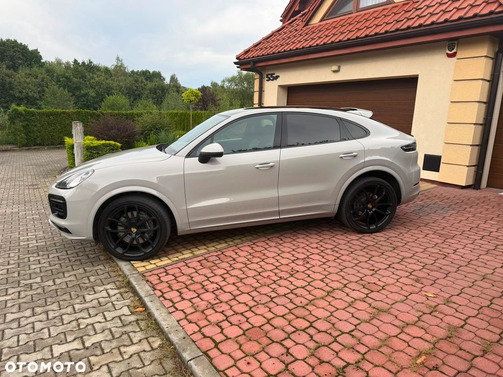 Porsche Cayenne - 19