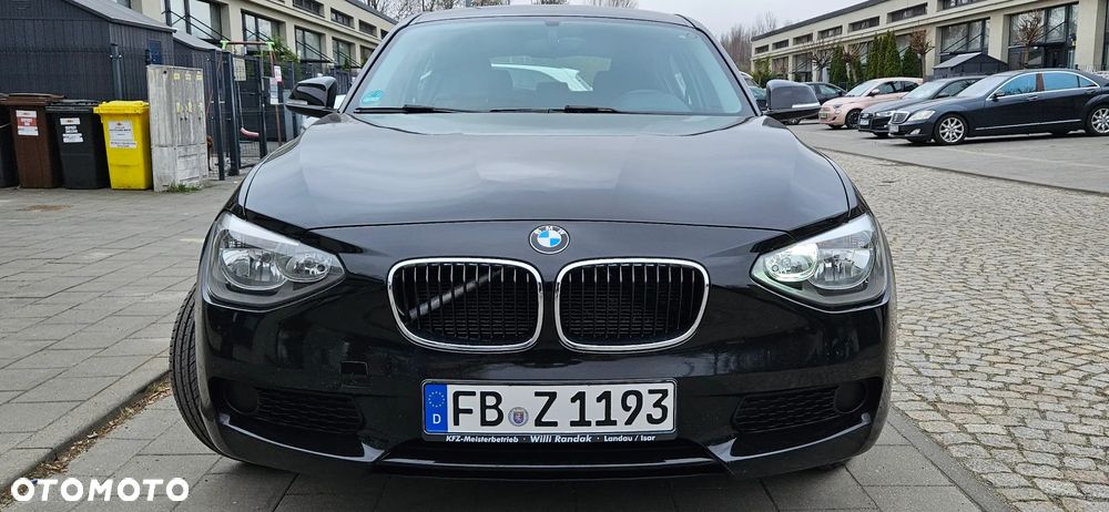 BMW Seria 1 116i - 32