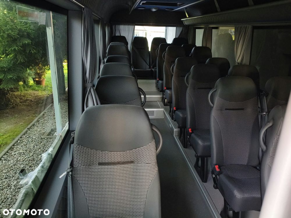 Mercedes-Benz VARIO 816 - 8