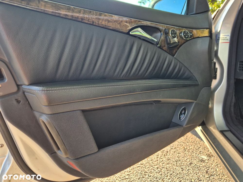 Mercedes-Benz Klasa E 280 CDI T Avantgarde - 9