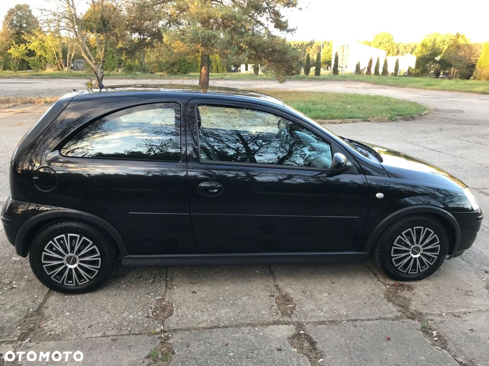 Opel Corsa 1.2 16V Limited Edition - 6
