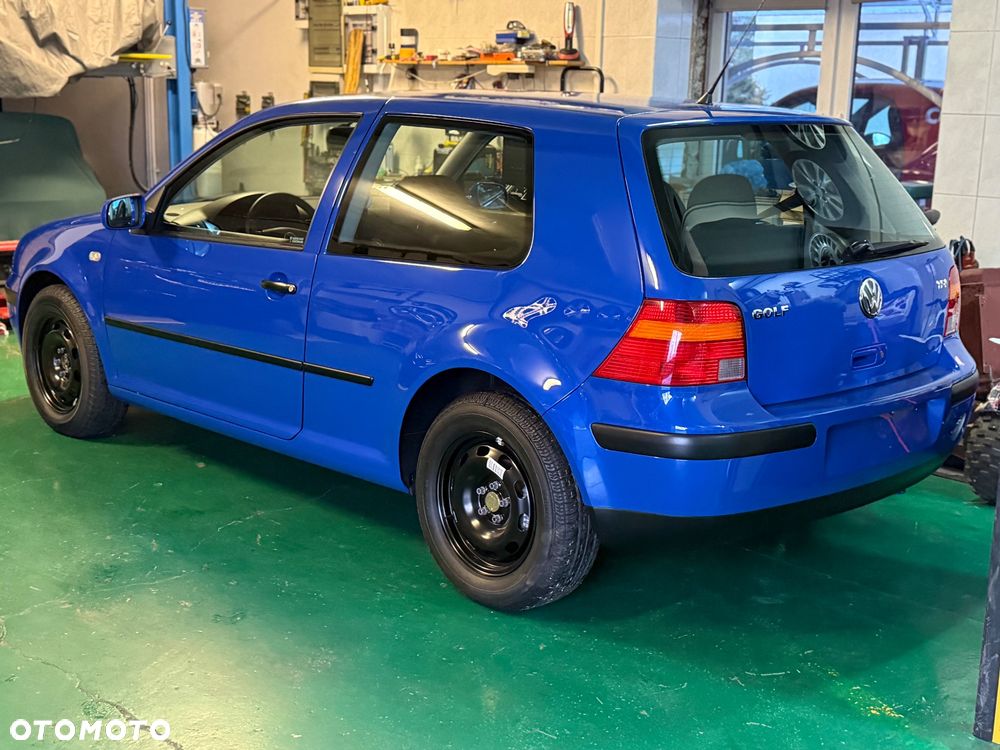 Volkswagen Golf 1.9 TDI Comfortline - 34