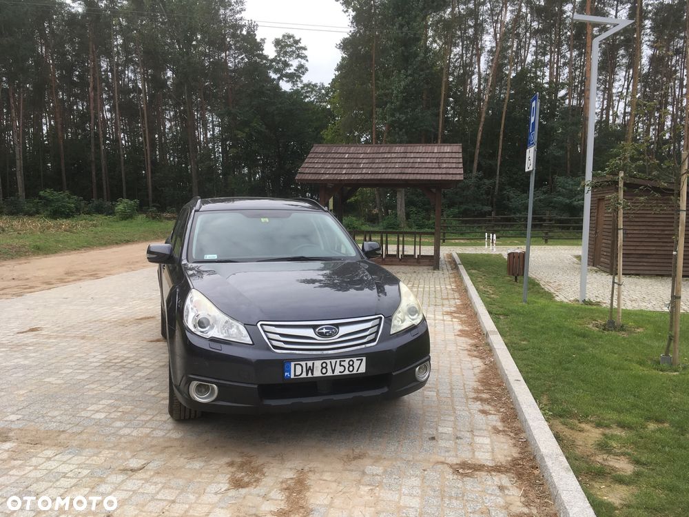 Subaru Outback 2.5i Active - 3