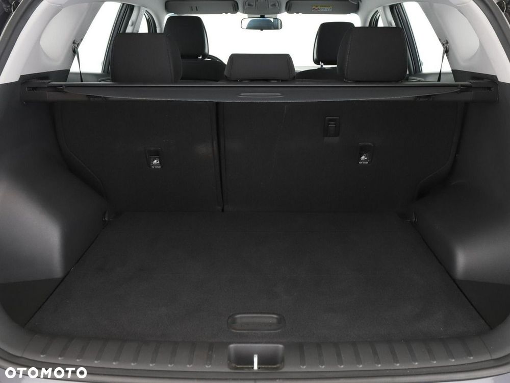 Hyundai Tucson 2.0 CRDi 2WD Trend - 21