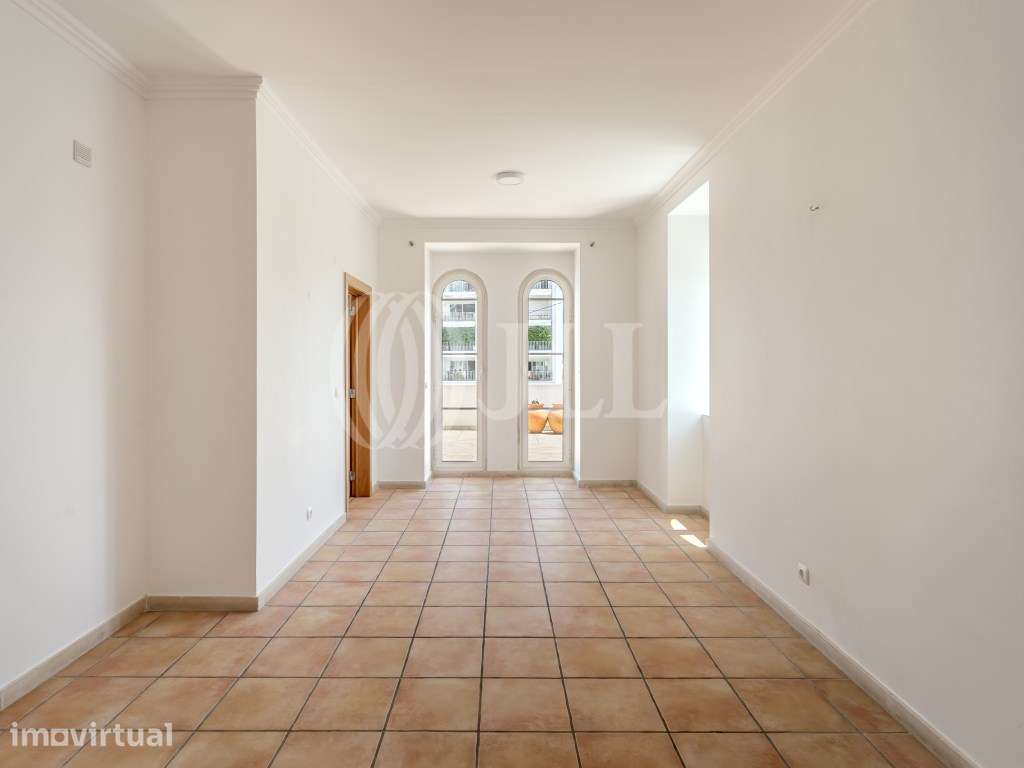 Apartamento T1 com terraço no Monte do Estoril - Grande imagem: 3/28