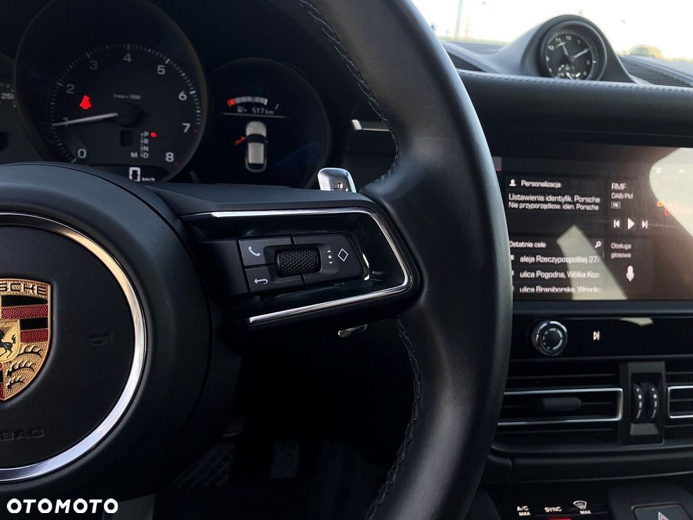 Porsche Macan - 33
