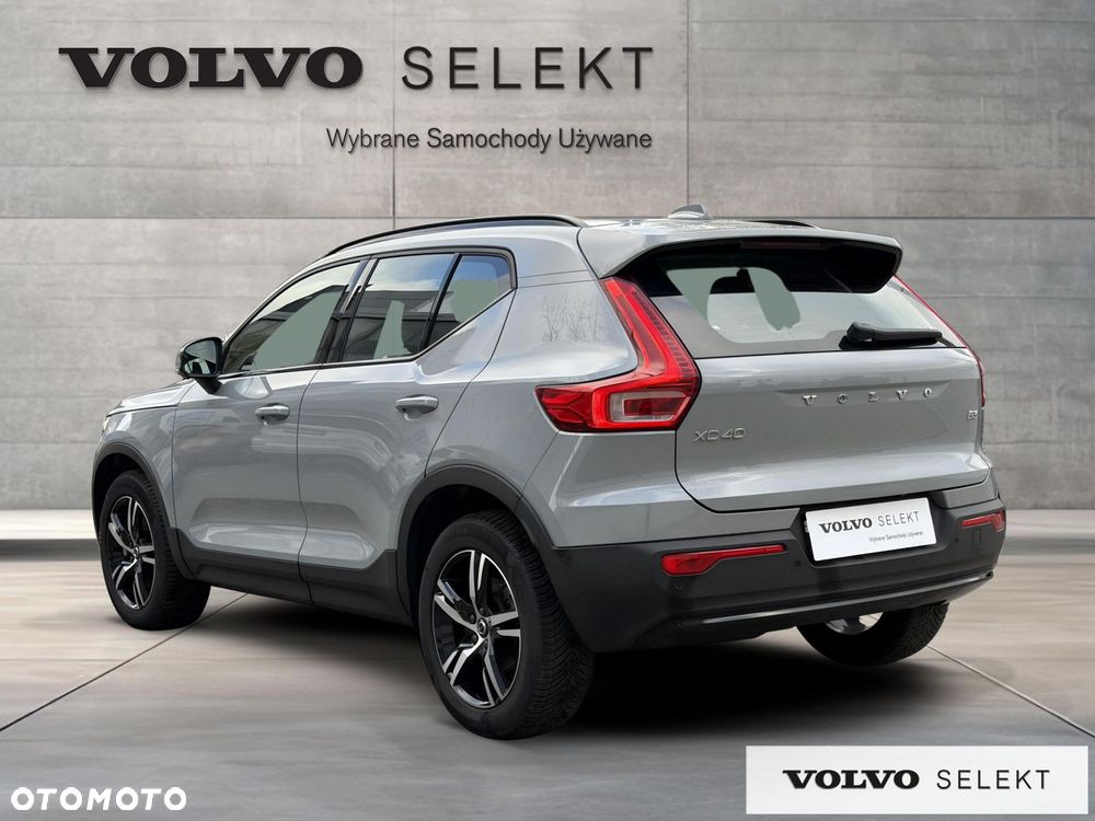 Volvo XC 40 - 8