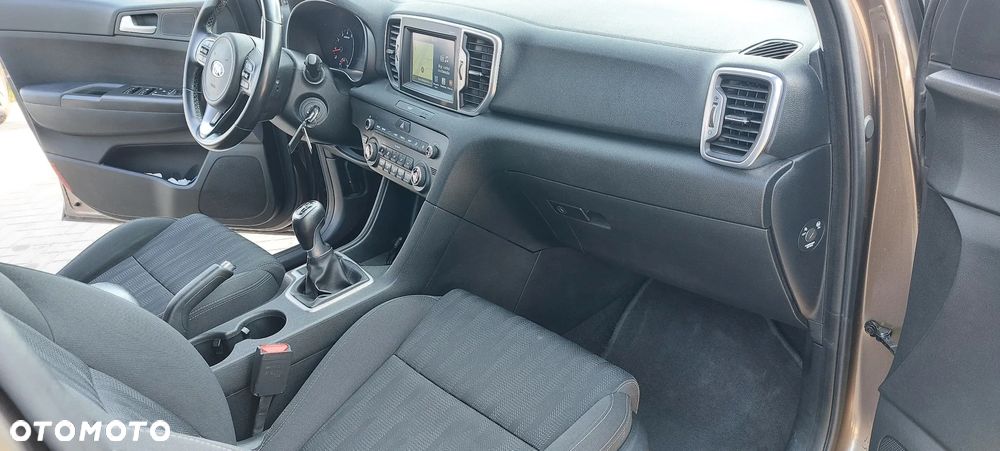 Kia Sportage 1.6 GDI M 2WD - 17