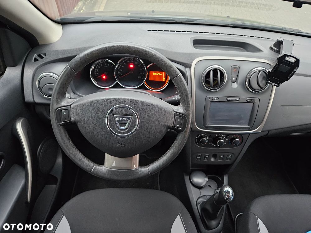 Dacia Sandero TCe 90 Celebration - 6