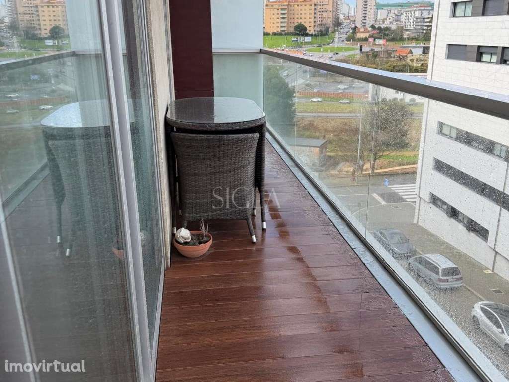 T4 em Oliv. do Douro - Grande imagem: 4/23