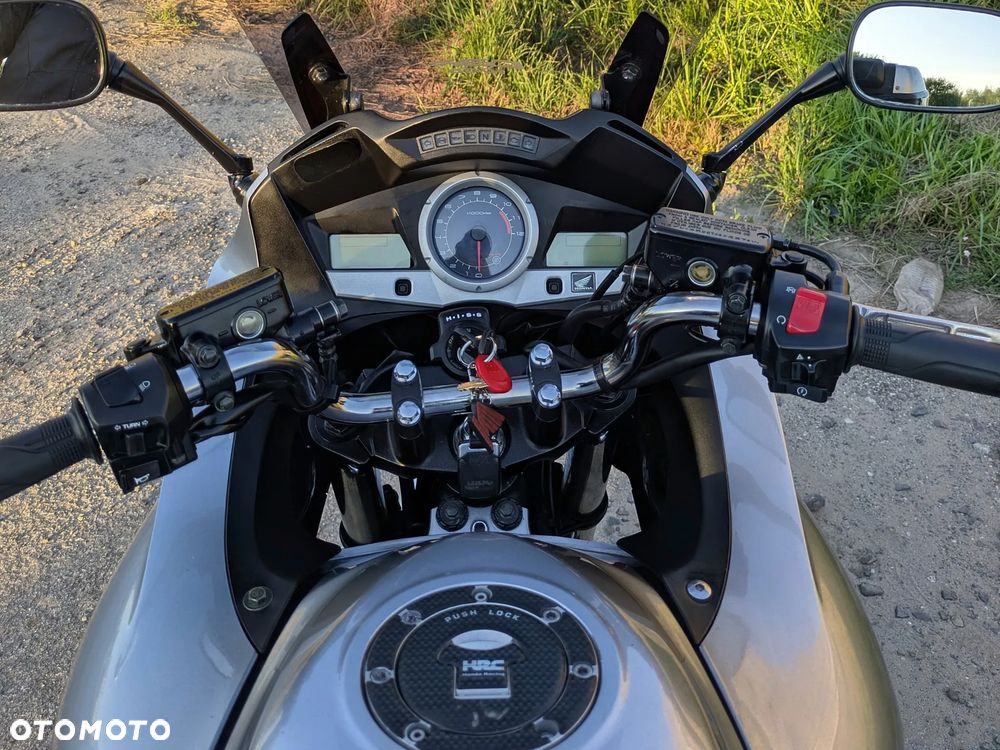 Honda CBF - 7