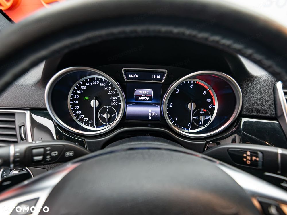 Mercedes-Benz ML 350 BlueTEC 4-Matic - 14