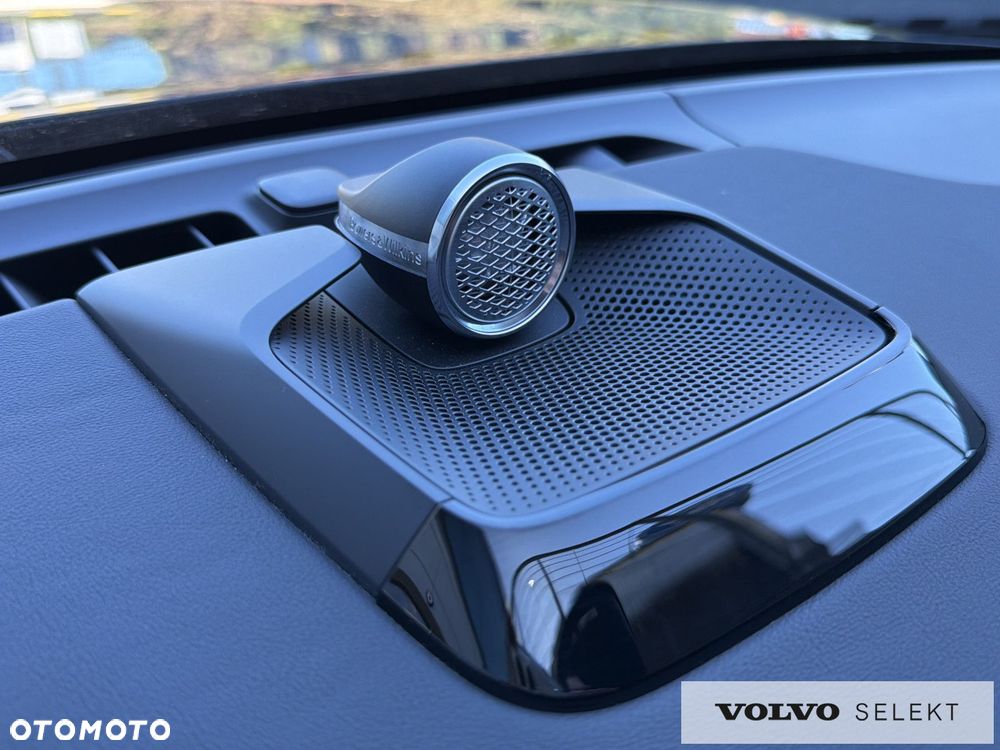 Volvo EX90 - 32