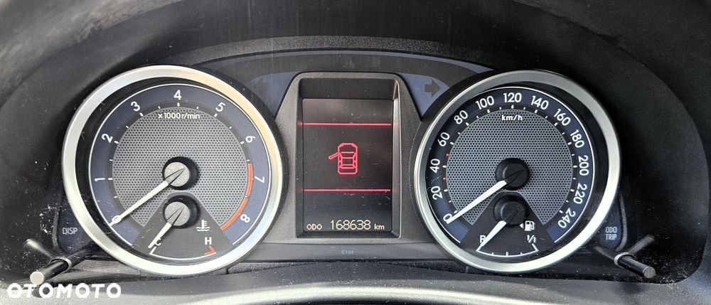 Toyota Auris 1.6 Premium - 16