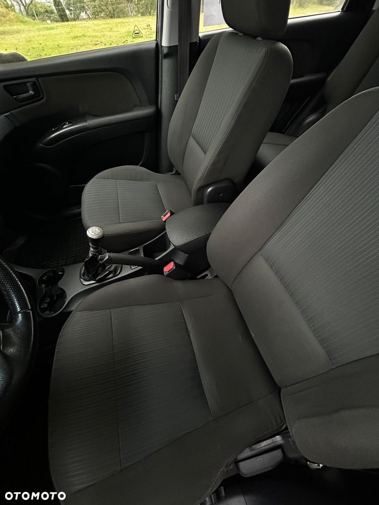 Kia Sportage 2.0 CRDi Expedition - 10