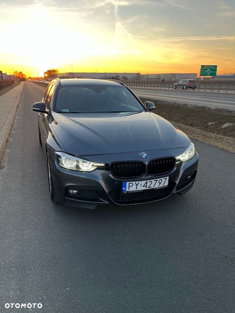 BMW Seria 3 320d xDrive M Sport - 10