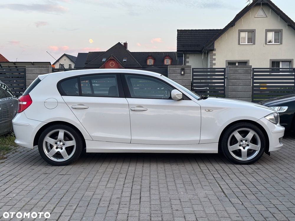 BMW Seria 1 116i - 6