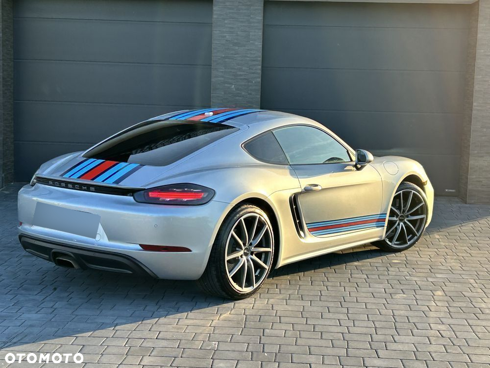 Porsche Cayman - 11