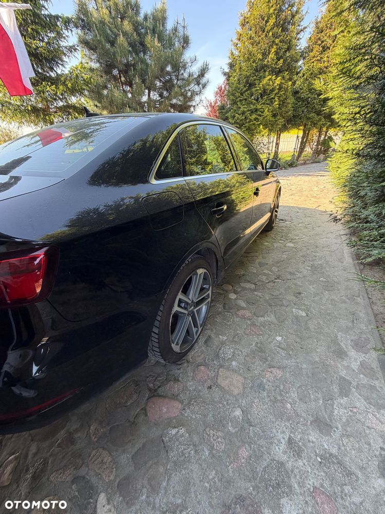 Audi A3 Limousine 2.0 TFSI quattro S tronic design - 5