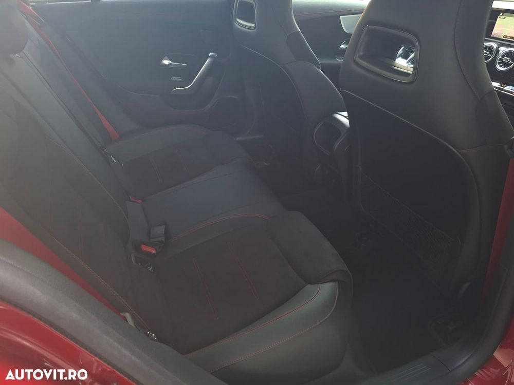 Mercedes-Benz CLA 35 AMG 4MATIC AMG Speedshift 8G-DCT AMG Line Advanced Plus - 13
