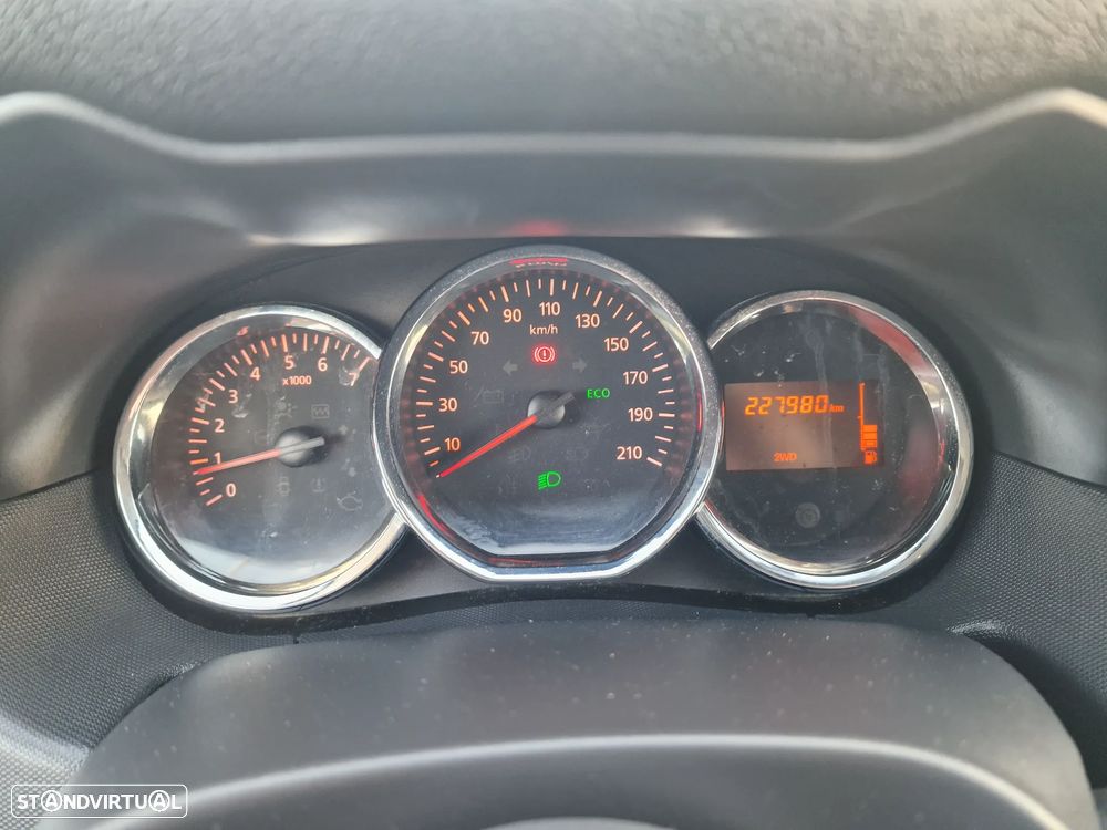 Dacia Duster dCi 110 FAP 4x4 Laureate - 12