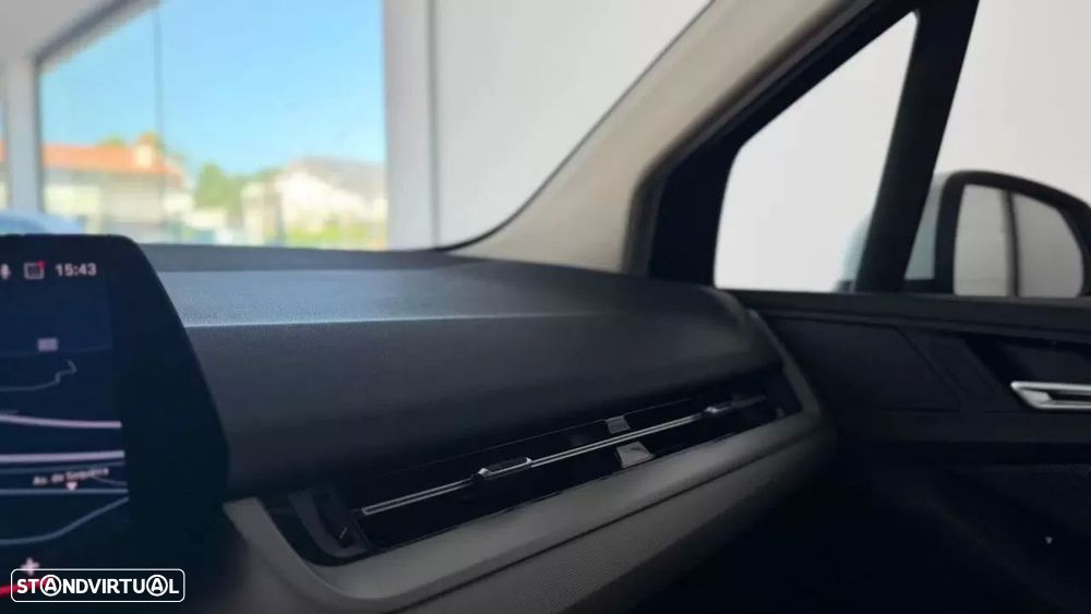 BMW 225xe Active Tourer e xDrive - 26