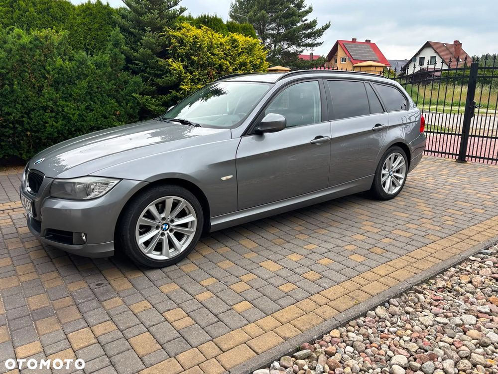 BMW Seria 3 318i - 6