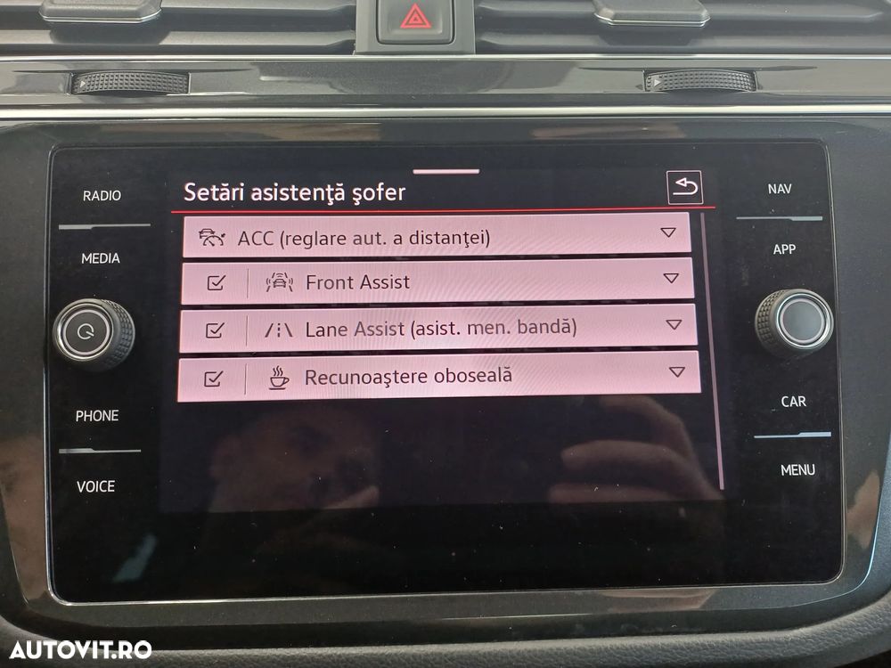 Volkswagen Tiguan 2.0 TDI SCR DSG 4Motion Life - 24